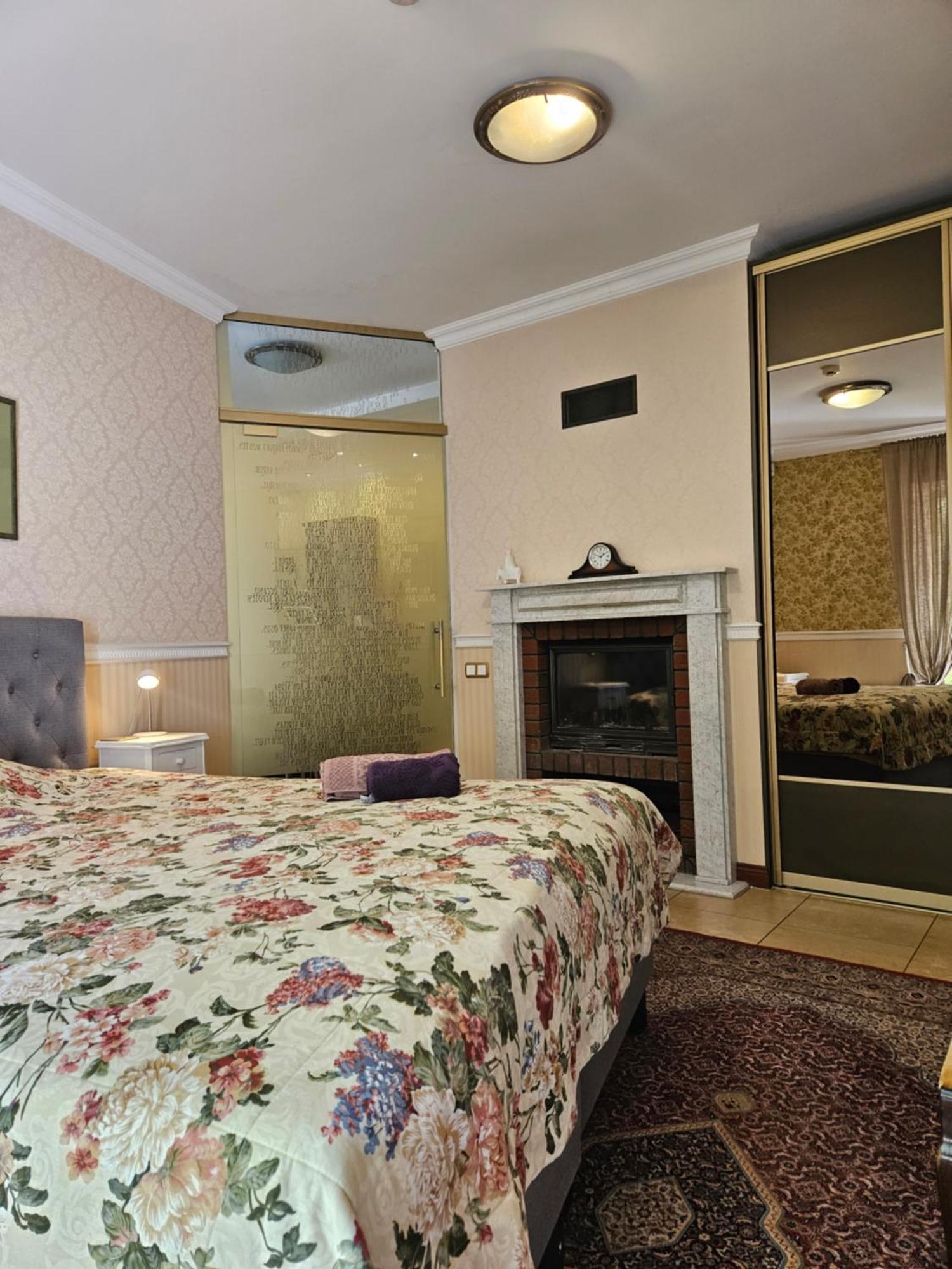 Barrister'S Apartments With Fireplace Šiauliai Extérieur photo